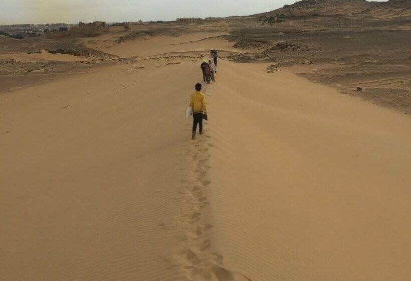 تختخواب و صبحانه Nubian Kindom Aragheed House