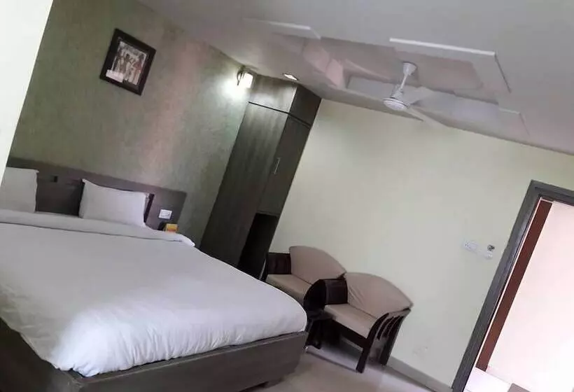 Fabhotel Raj Residency Ii