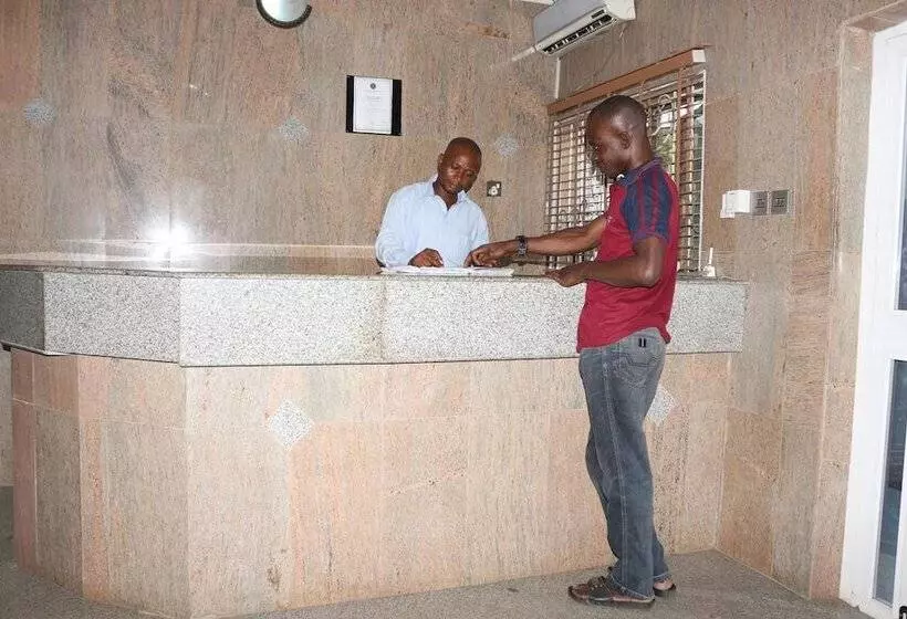 Lifeline Hotel And Suites