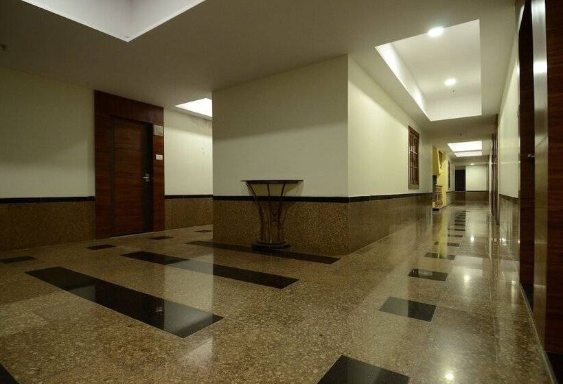 هتل Oyo 23571 Jai Bhawani