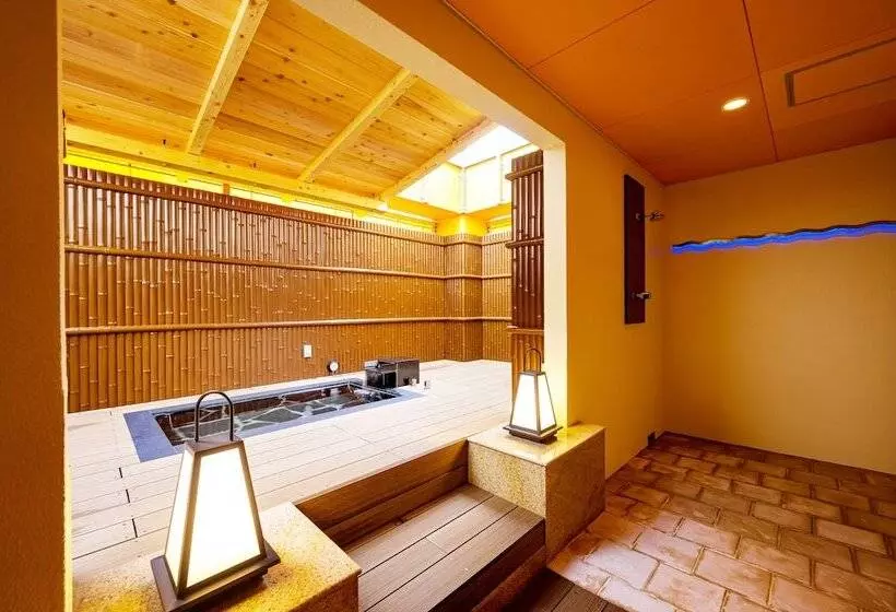 Hotelli Shonan Bay  Adults Only