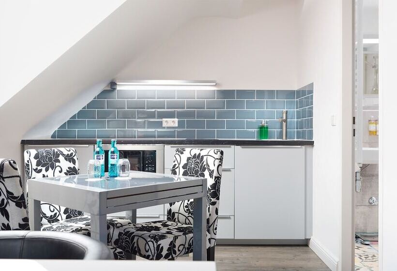 هتل Trip Inn Boutique Rubens