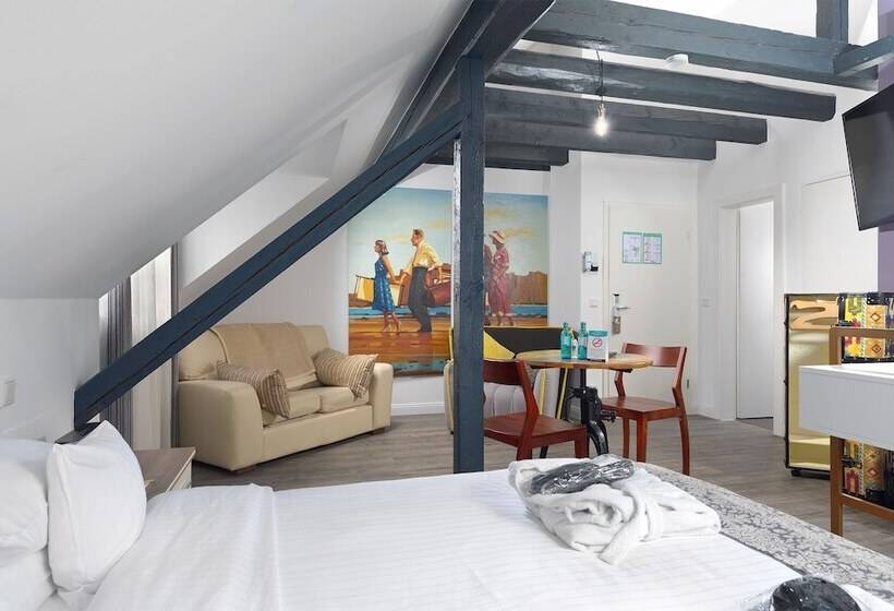 هتل Trip Inn Boutique Rubens