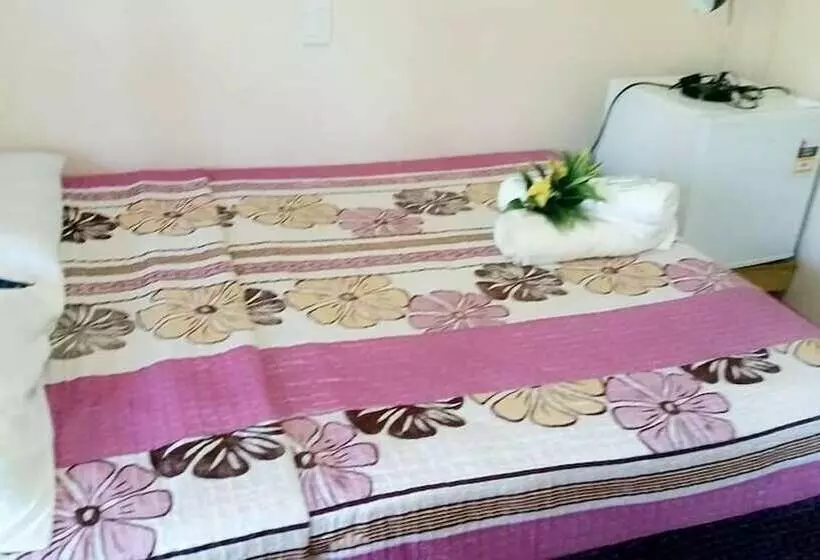 Transit Motel   Hostel