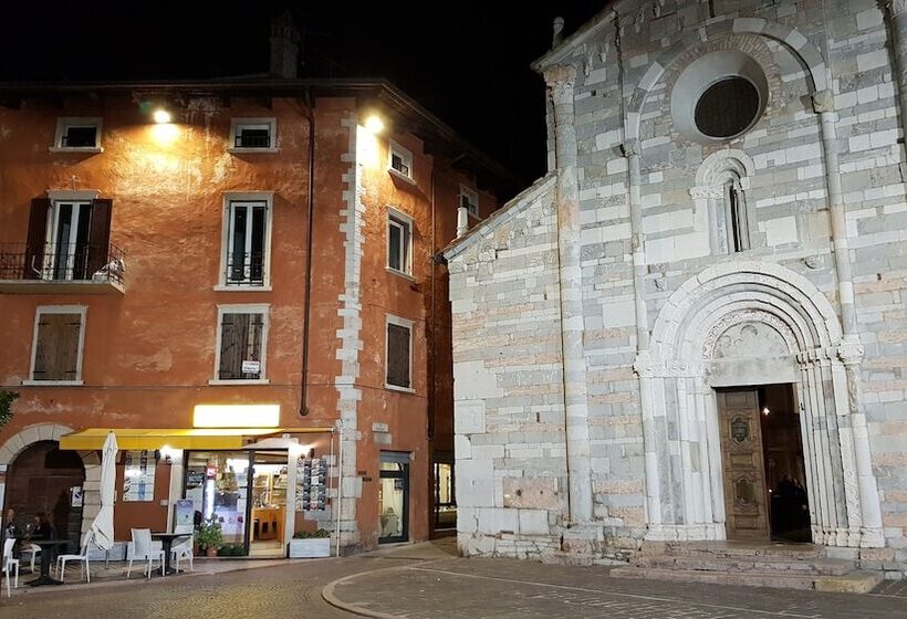 Хостел Albergo Meuble  Olivi