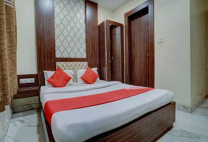 ホテル Capital Residency By Oyo Rooms