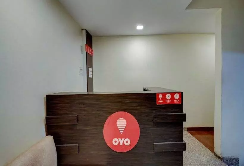 ホテル Capital Residency By Oyo Rooms