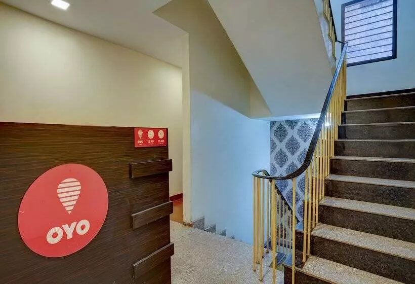 ホテル Capital Residency By Oyo Rooms