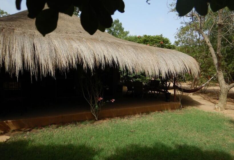 هتل Gite L Anarcadier