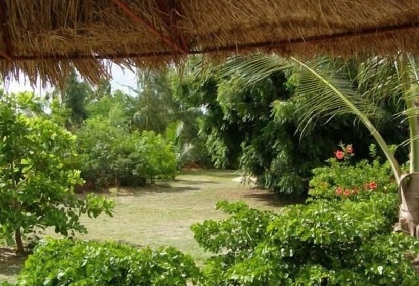 هتل Gite L Anarcadier