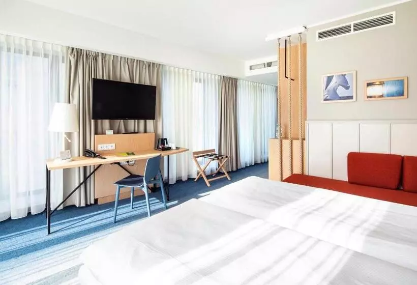 Hotelli Holiday Inn Gdansk   City Centre, An Ihg