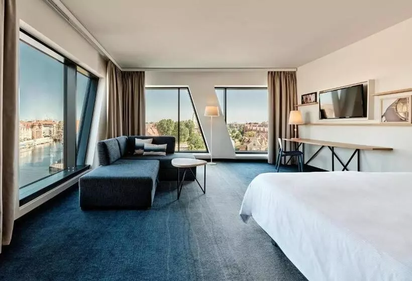 Hotelli Holiday Inn Gdansk   City Centre, An Ihg