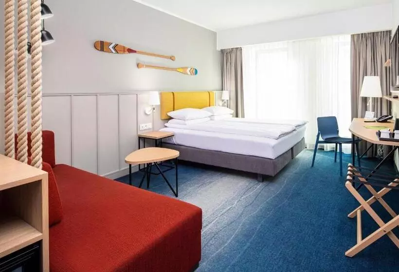 Hotelli Holiday Inn Gdansk   City Centre, An Ihg