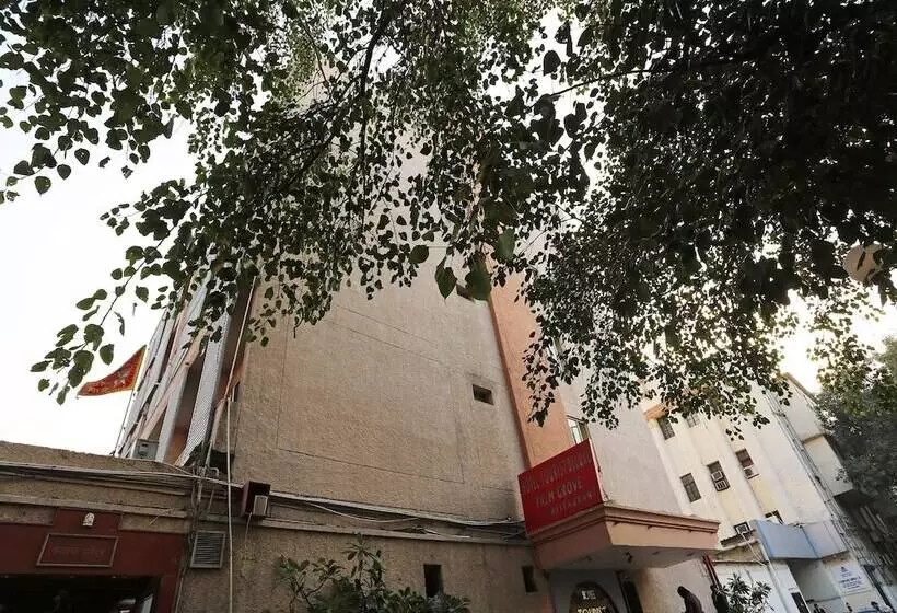 Hotelli Tourist Deluxe By Oyo