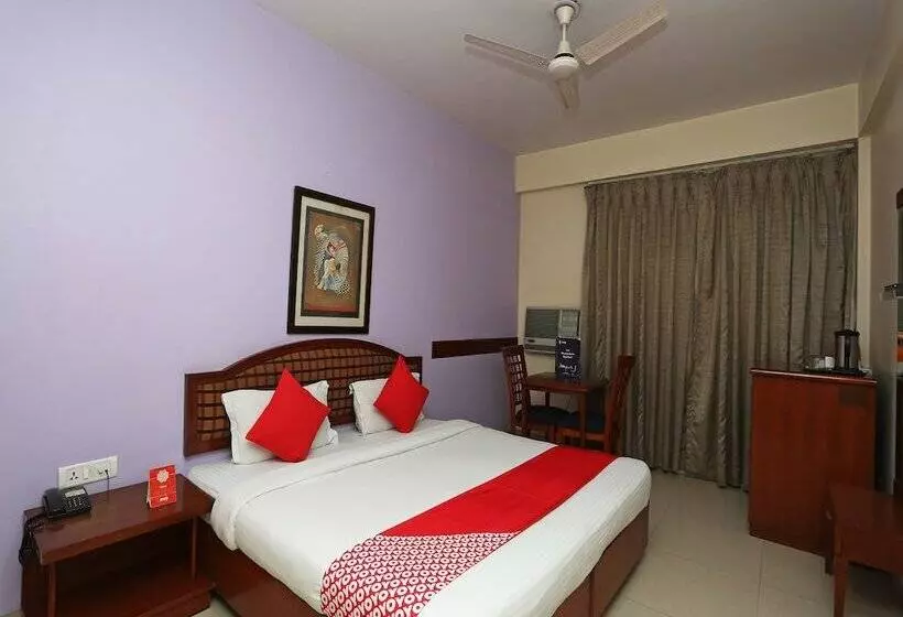 Hotelli Tourist Deluxe By Oyo