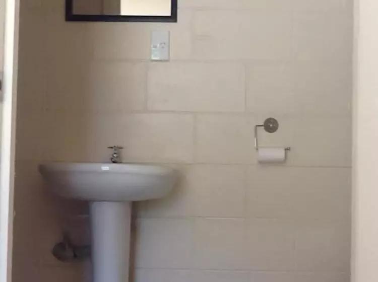 Transit Motel   Hostel