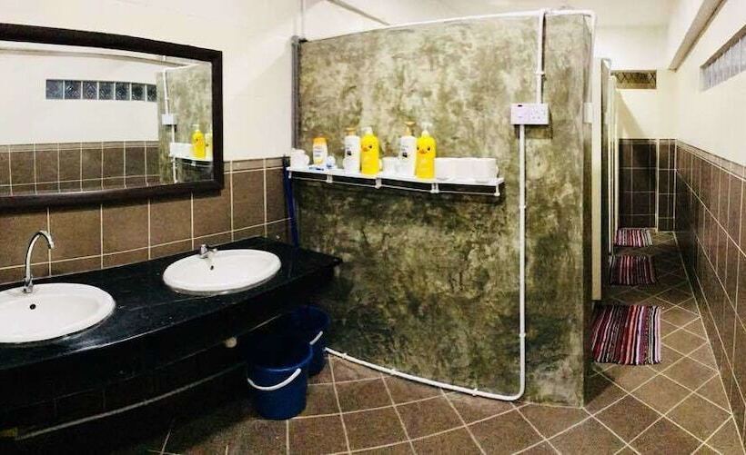 Yellow Duckling Hostel