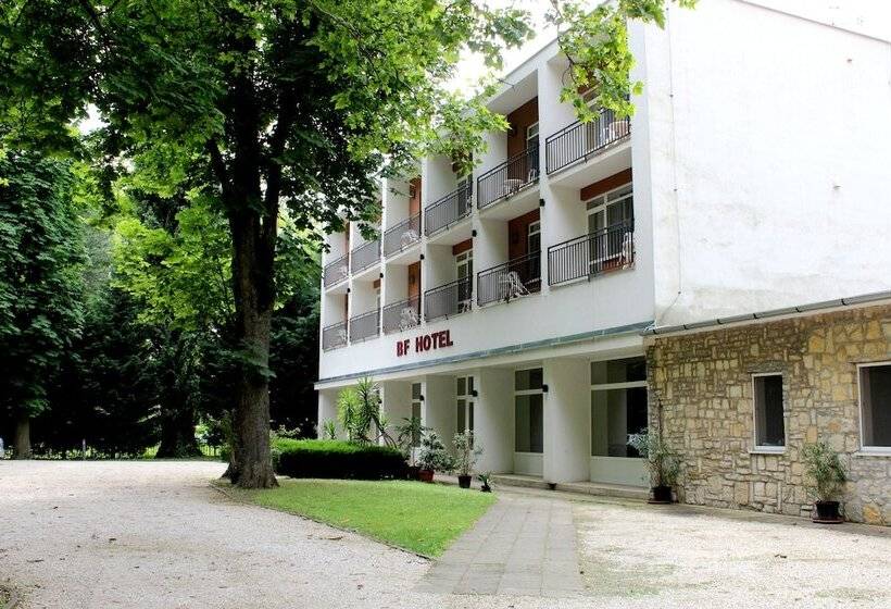 Hotell Bf