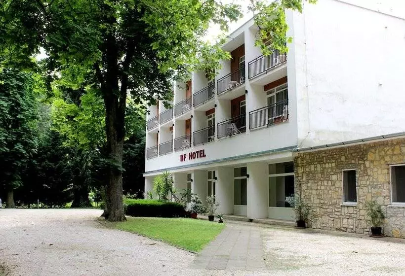 Hotell Bf