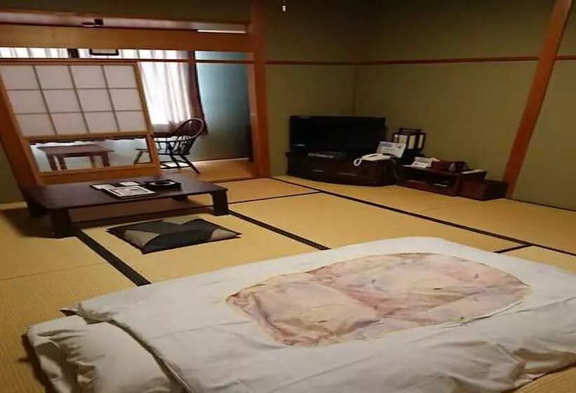 Business Hotel Kawakami Kumano