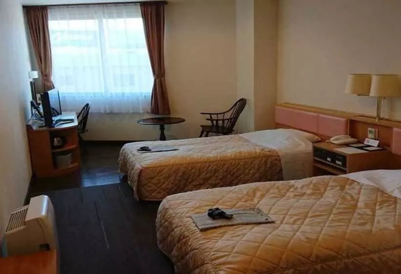 Business Hotel Kawakami Kumano