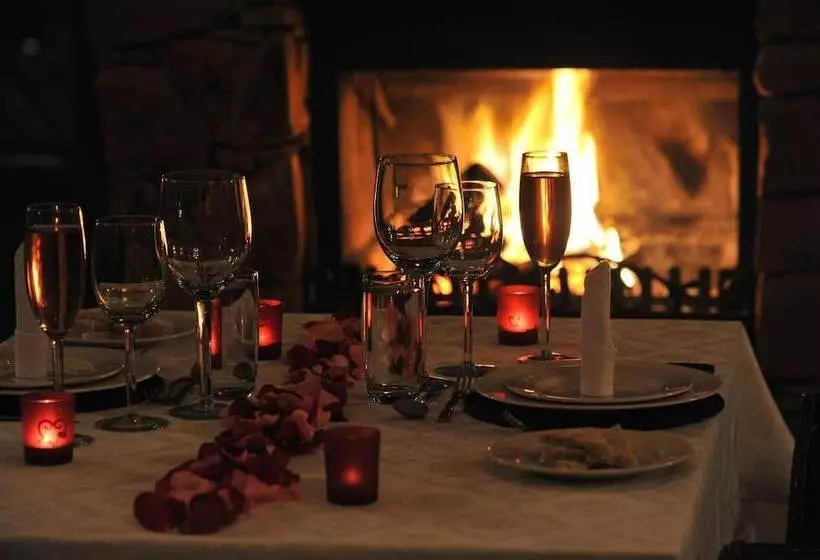 ホテル Esiweni Luxury Safari Lodge
