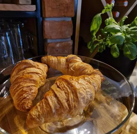 Hotelli Provincja Winebar & Rooms