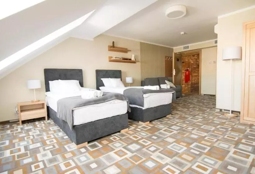 Hotelli Provincja Winebar & Rooms