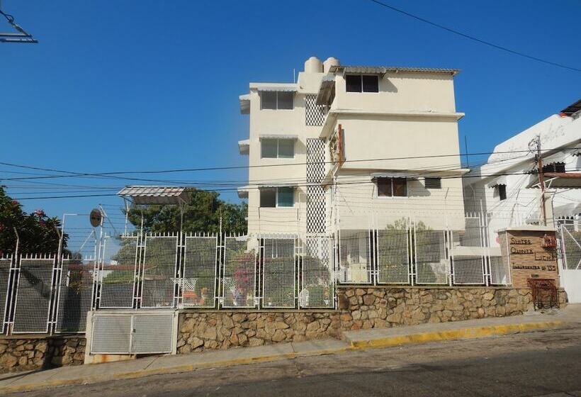 ホテル Suites Licha Acapulco