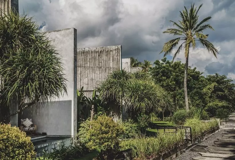 هتل The Tiing Tejakula Villas
