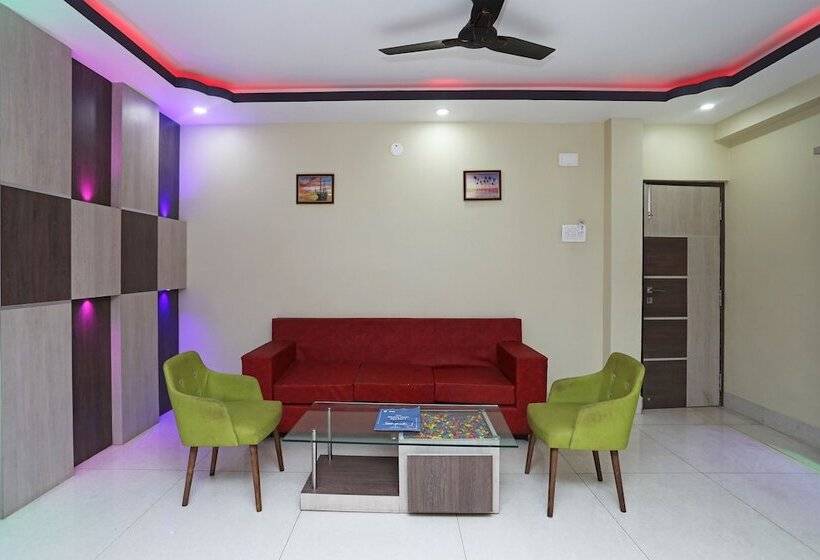 Hotel Tr Palace By Oyo Rooms