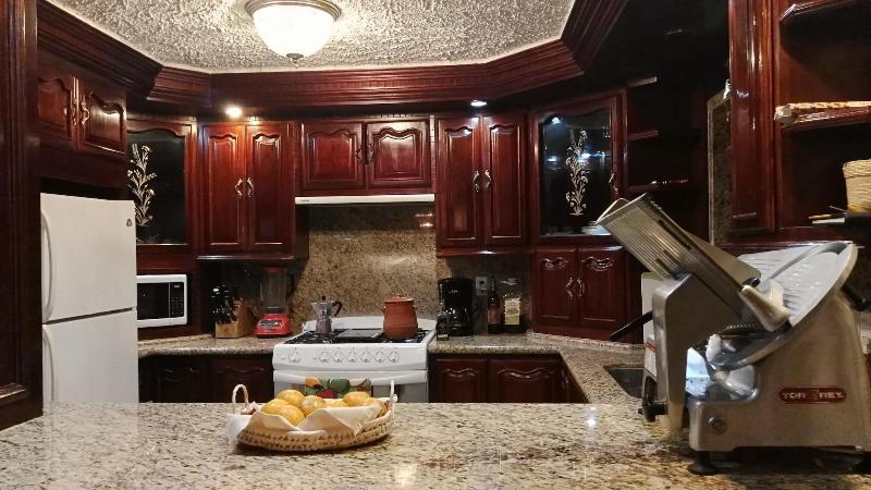 Lia Ajijic  Lakeside B&b