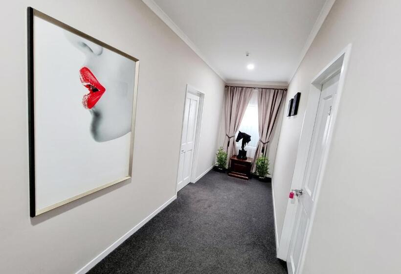 فندق على الطريق Melody