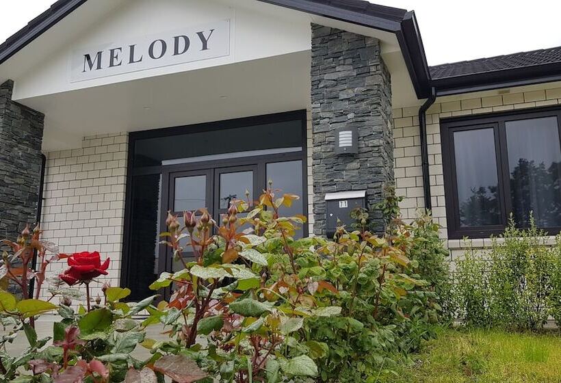 فندق على الطريق Melody