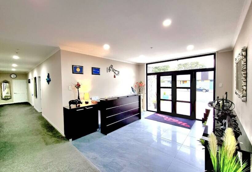 فندق على الطريق Melody