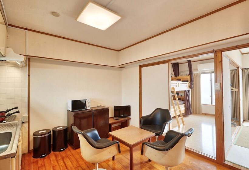 Guest House Hostel Taira