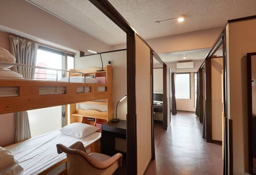 Guest House Hostel Taira