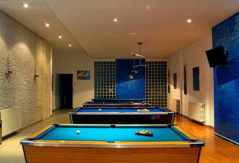 هتل Ehden Country Club