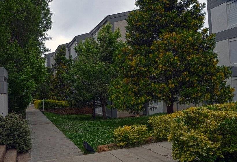 هتل Ehden Country Club