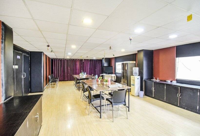 فندق Fabexpress Namo Suites