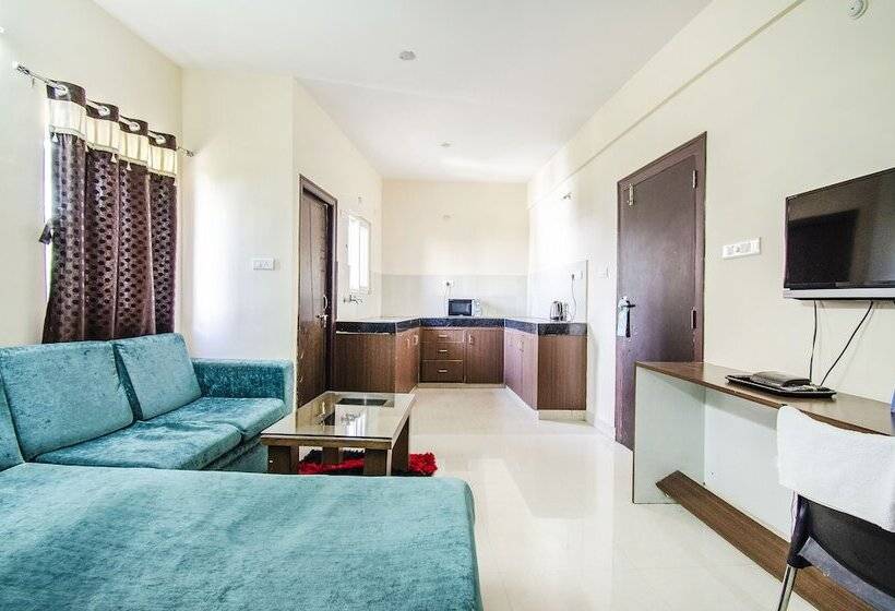 فندق Fabexpress Namo Suites