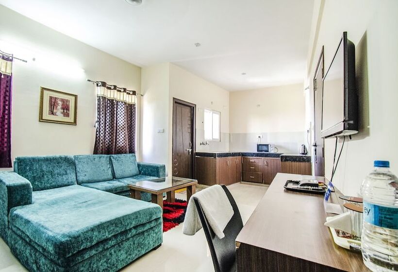 فندق Fabexpress Namo Suites