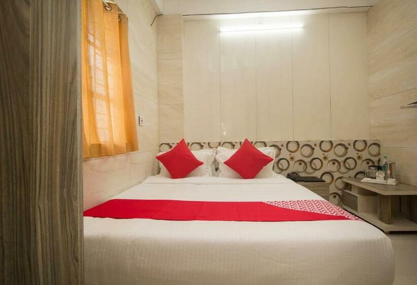 בית מלון כפרי Super Capital O Priyanshu