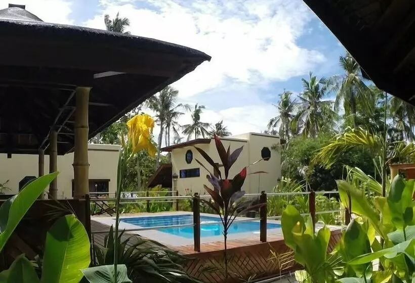 هتل Sunset Bay Villas Siargao