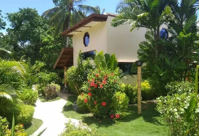 هتل Sunset Bay Villas Siargao