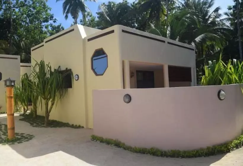 هتل Sunset Bay Villas Siargao
