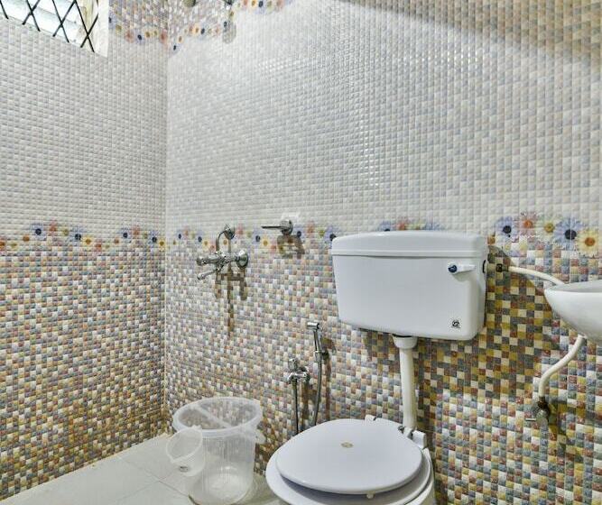 Hotell Suvian On Bagha Beach Goa