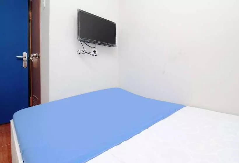 Retkeilymaja Kamar Keluarga Bandara Mas Syariah