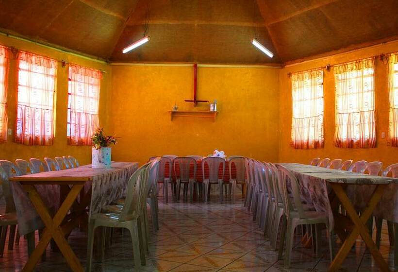 Paz En La Tormenta Tejar Hostel