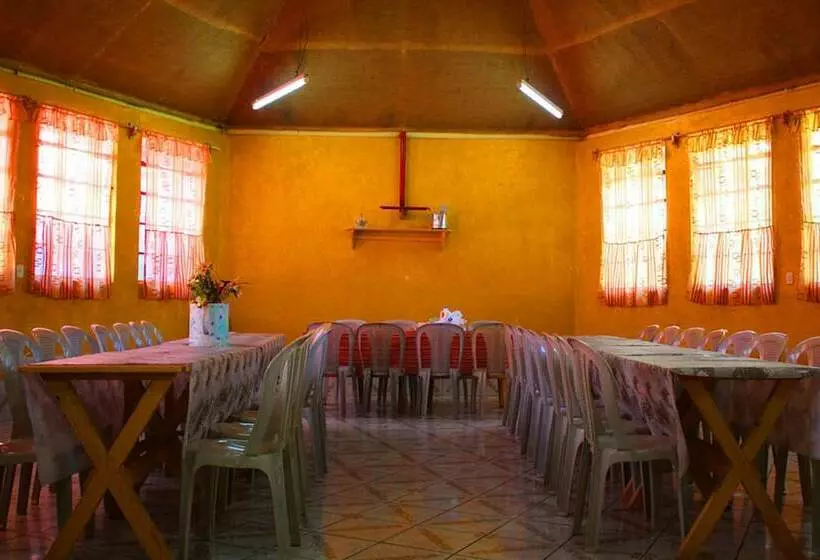 Paz En La Tormenta Tejar   Hostel
